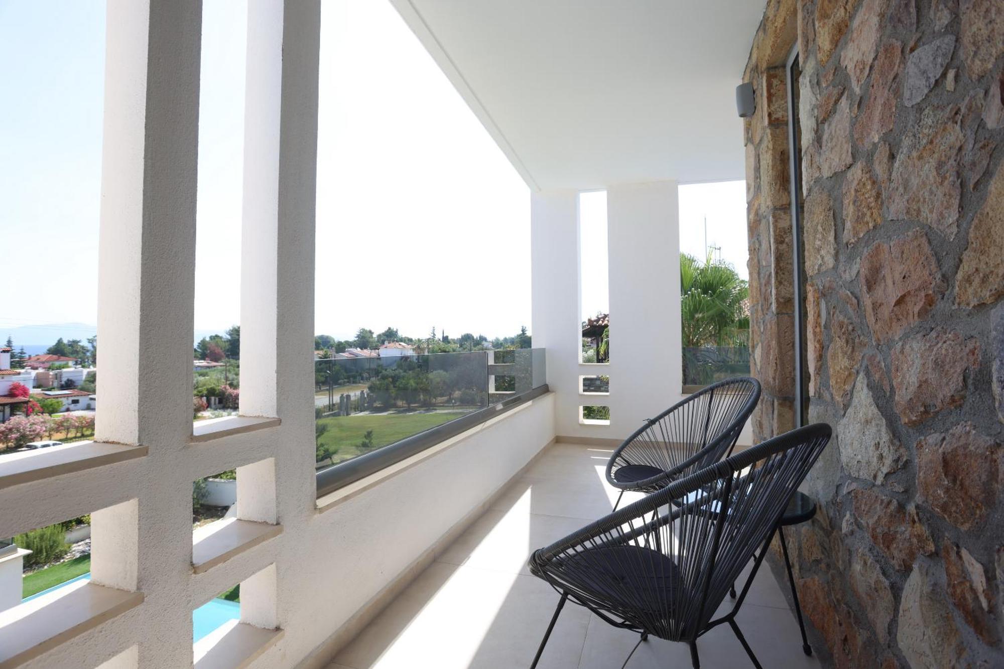 Douglas - Private Pool, Bbq, 4bdrms, View *