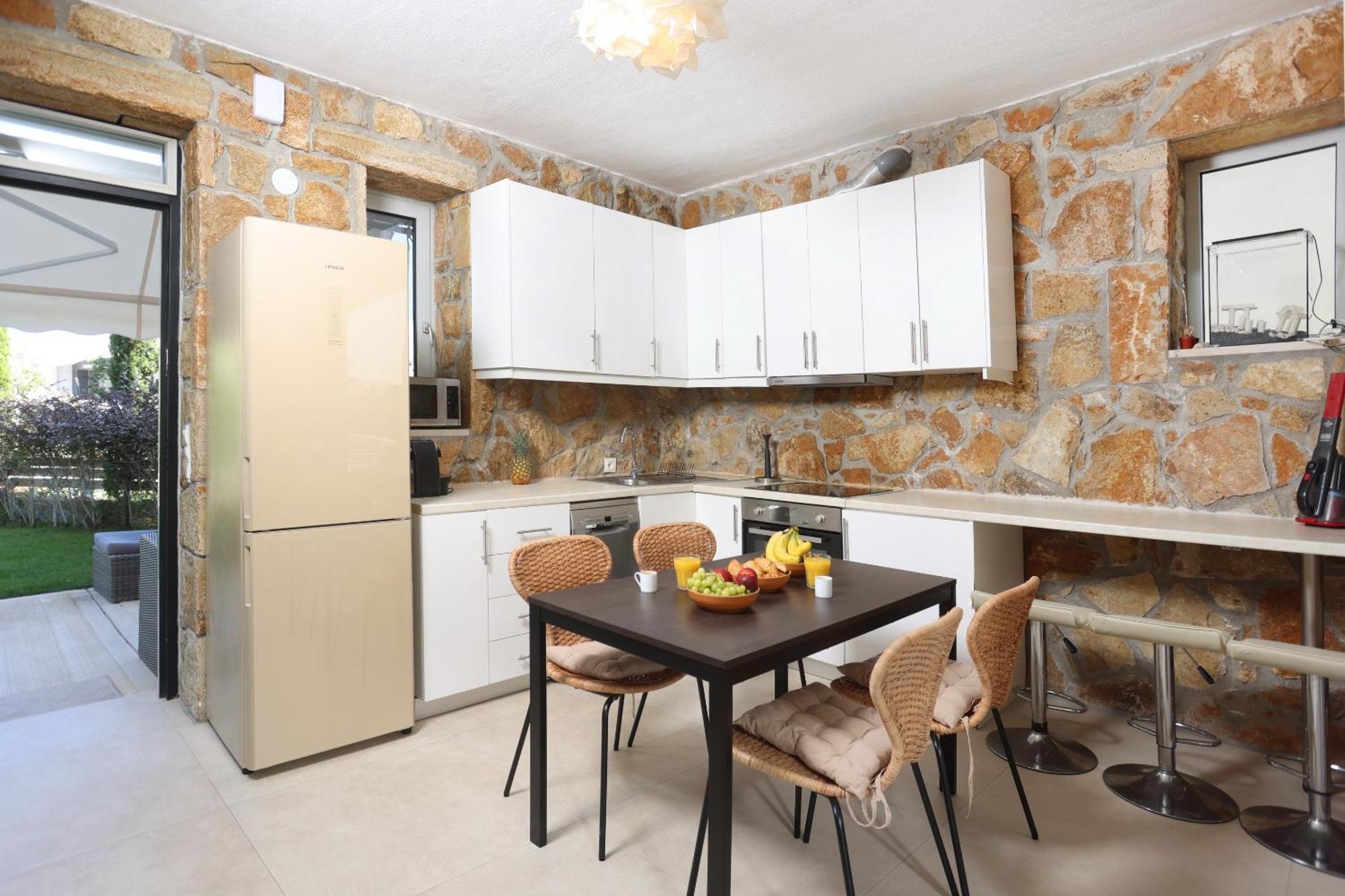 Douglas - Private Pool, Bbq, 4bdrms, View