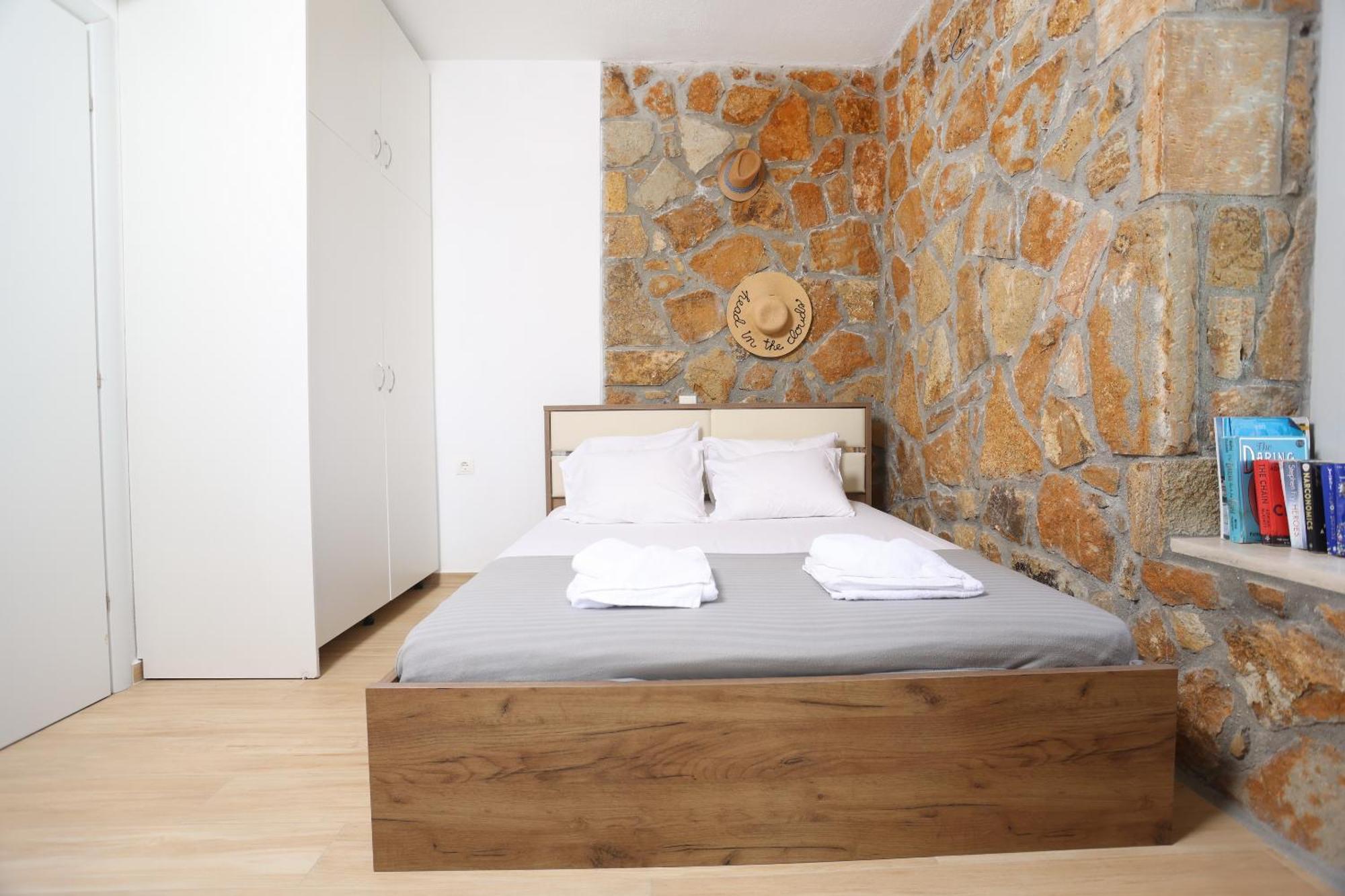 Douglas - Private Pool, Bbq, 4bdrms, View Villa *